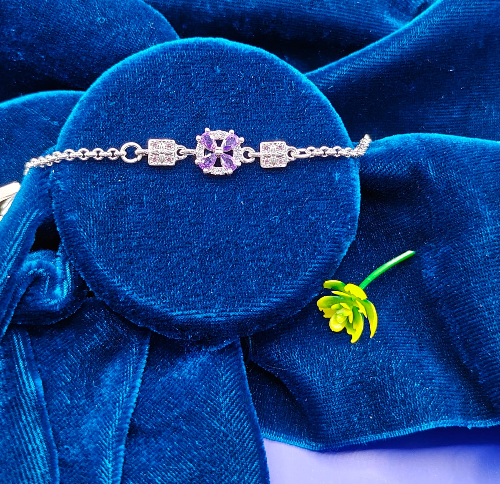 Fancy Ladies Bracelet with Elegant purple stones