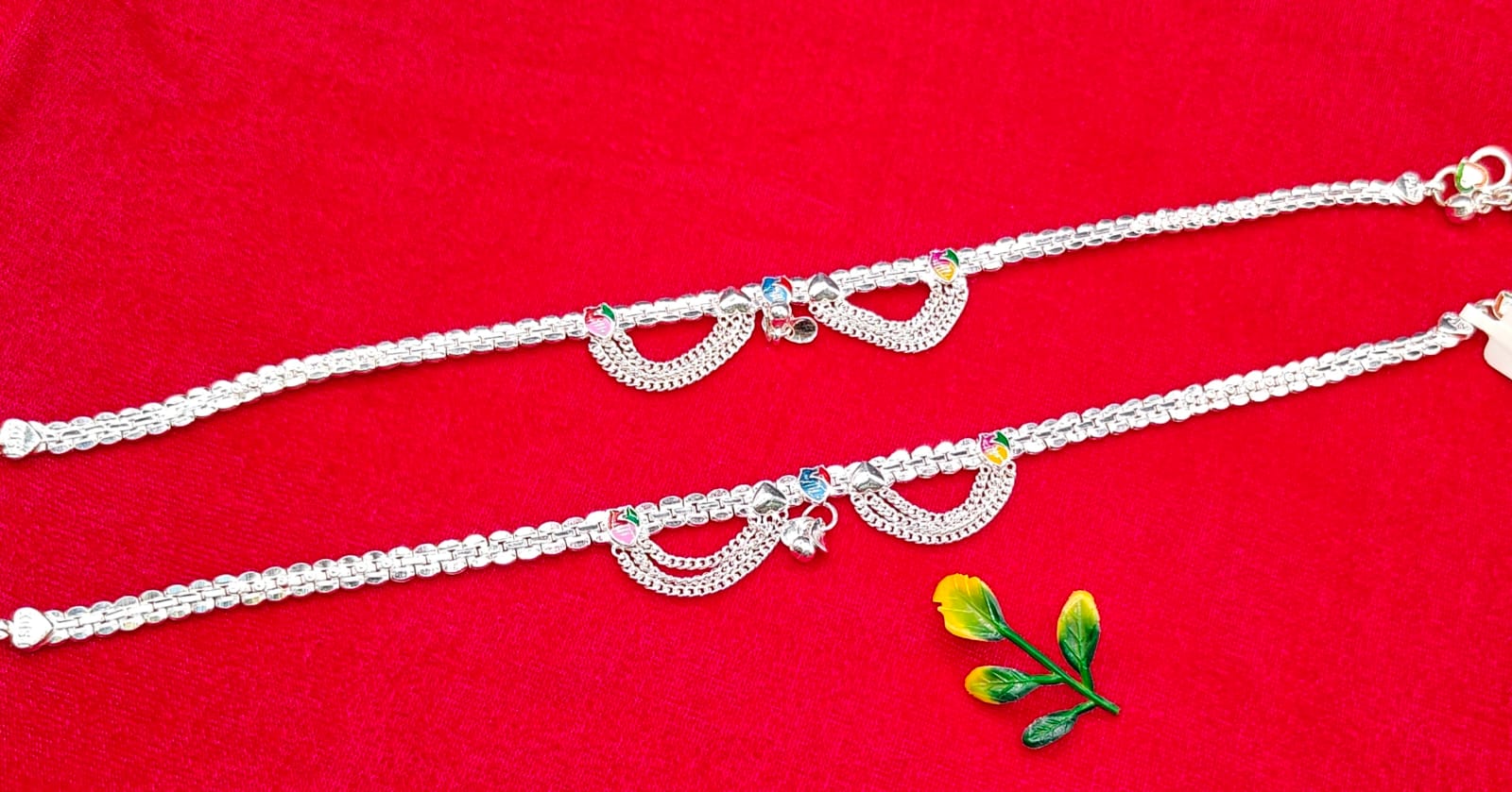 Designer Fan Charm Silver Payal